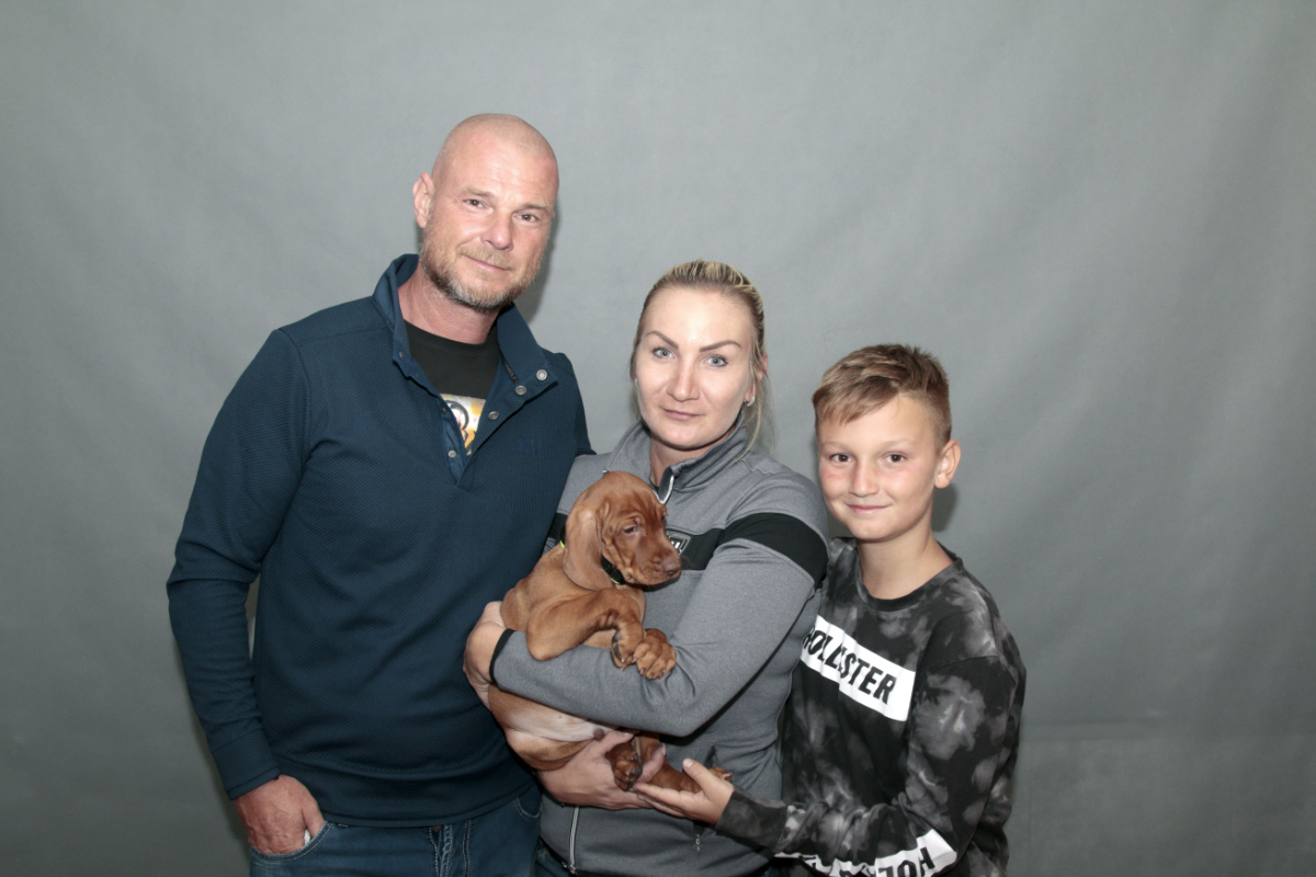 Dexter-Bayetty-odchodová-web